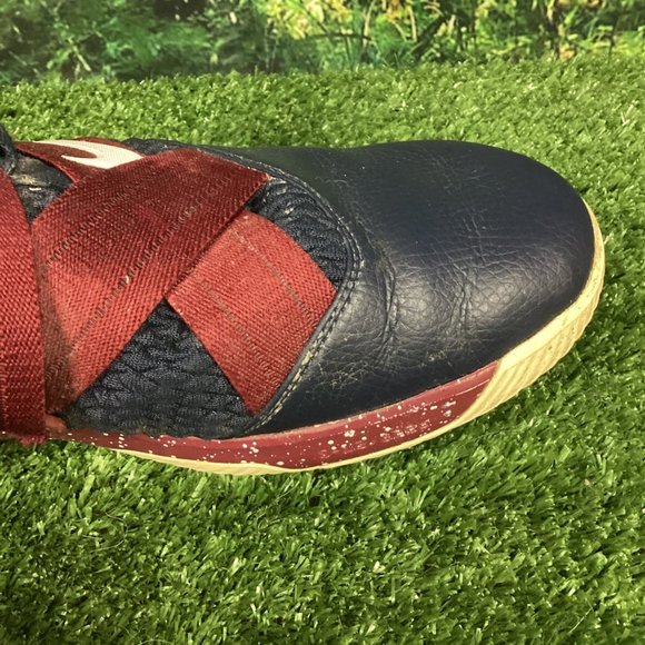 Nike ID Lebron Soldier 12 XXII Sneaker Navy Blue Burgundy Red 13.5